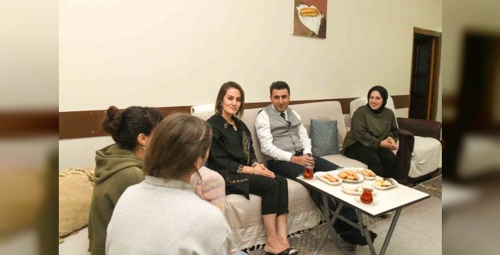 Tunceli’de üniversite öğrencilerine düzenli gıda desteği başlatıldı