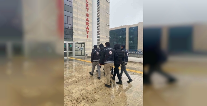 Elazığ’da göçmen kaçakçılığı operasyonu: 16 yabancı uyruklu şahıs yakalandı