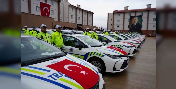 Erzincan’da güvenlik güçlerine 122 yeni araç teslim edildi