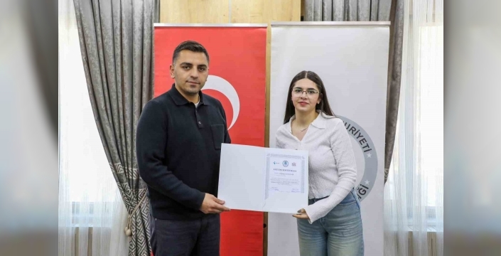 Erzincan’da kadın girişimcilere yönelik sertifika programı tamamlandı