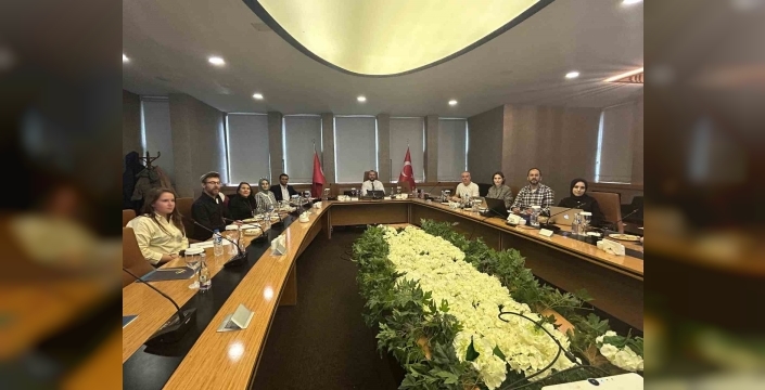 Erzurum’da geleceğin liderleri yapay zekâ ile yetişecek