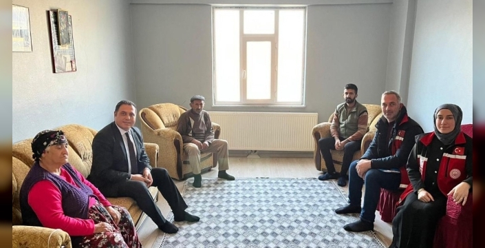 Kağızman’da şehit ve gazi aileleri ziyaret edildi