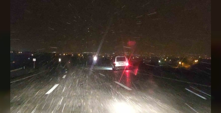 Geçit Yok! Tipi ve Fırtına Van’da Hayatı Durdurdu