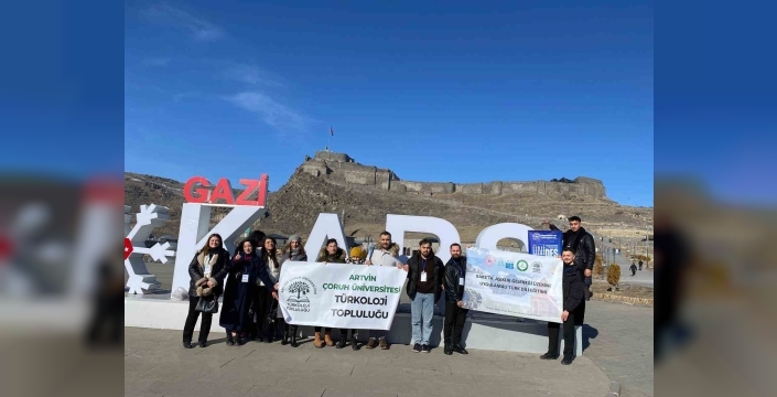 Kars’ta aşıklık geleneği masaya yatırıldı