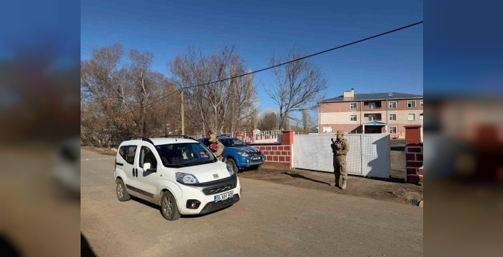 Kars’ta jandarmadan huzurlu okul uygulaması