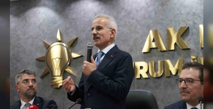Ulaştırma ve Altyapı Bakanı Abdulkadir Uraloğlu;