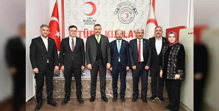 Vali Çiftçi’den Kızılay’a ziyaret