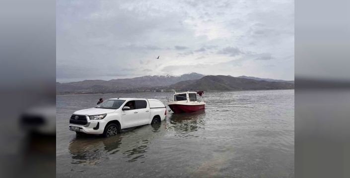 Elazığ’da kış mevsimi balık örneklemesi çalışması