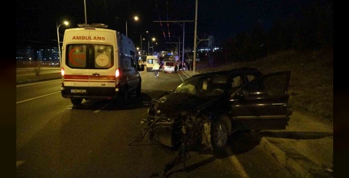 Malatya’da üç aracın karıştığı kazada 4 kişi yaralandı