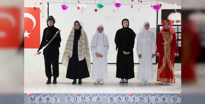Şehit Recep Gündüz Anadolu İmam Hatip Lisesi’nden 8 Mart Dünya Kadınlar Günü programı