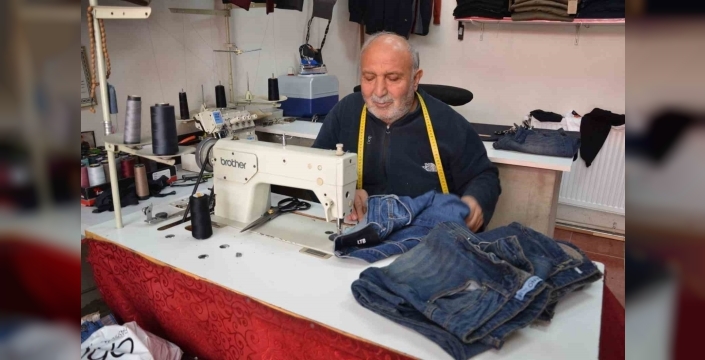Tercan’da terzilerin bayram mesaisi