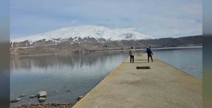 Aygır Gölü, her mevsimde bambaşka bir görünüme sahip