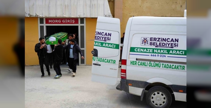 Bodrum’daki göçmen faciasında hayatını kaybeden 9 kişi Erzincan’da defnedildi