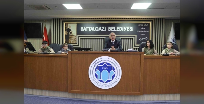 Fatih İlkokulu öğrencileri belediye hizmetlerini yerinde inceledi