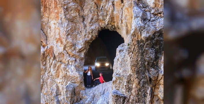 132 yılda yapılan Taş Yolu turistleri kendine çekiyor