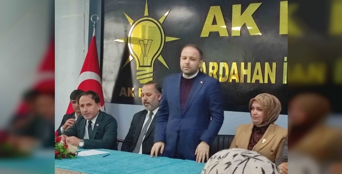 AK Parti’de partililer bayramlaştı