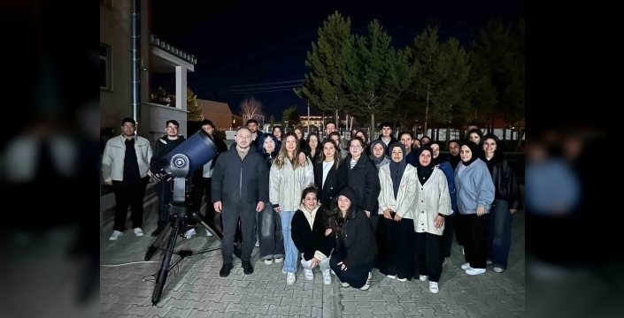 Astronomi Kulübü üç gün süren gökyüzü gözlemi düzenledi