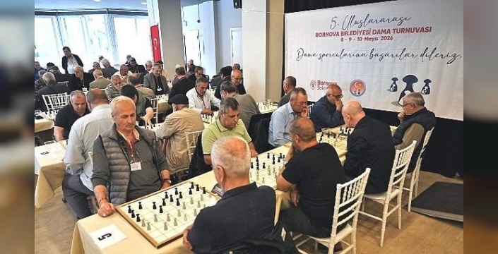 Bornova’da dama heyecanı: Muşlu Ahmet Tokmak üçüncü oldu