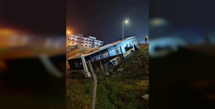 Elazığ’da halk otobüsü şarampole uçtu