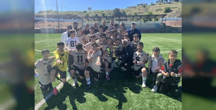 Elazığ U13 Ligi’nden Yolspor şampiyon oldu