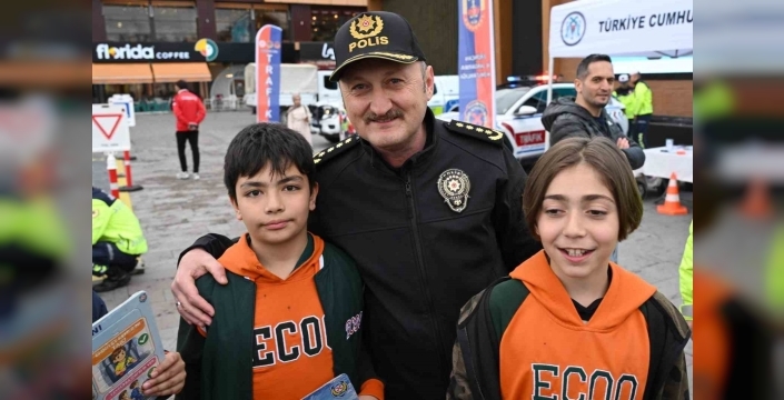 Erzincan’da Trafik Güvenliği Haftası kapsamında bilinçlendirme etkinliği