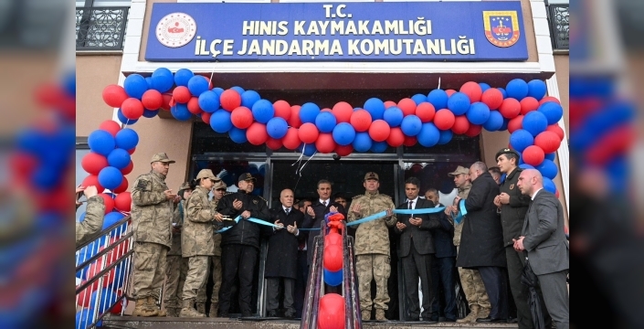 Hınıs’ta jandarma hizmet binası törenle açıldı
