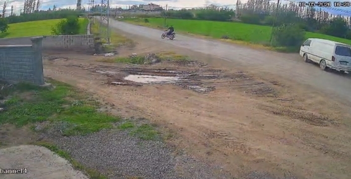 Iğdır’da kontrolden çıkan motosiklet direğe çarptı: 1 yaralı