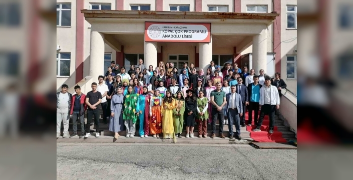 Karaçoban’da anlamlı sergi