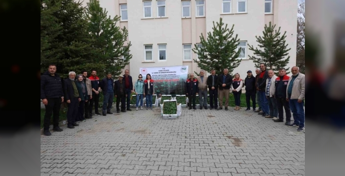 Kars’ta sebze üretimine destek: Binlerce fide üreticiyle buluştu