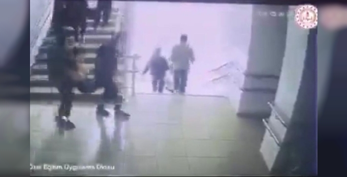 Malatya’da öğrencilerin deprem tahliyesi kamerada