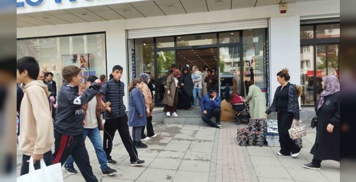 Muş’ta bayram alışverişi yoğunluğu