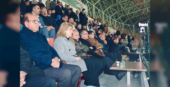 Ölmeztoprak’tan yoğun saha mesaisi