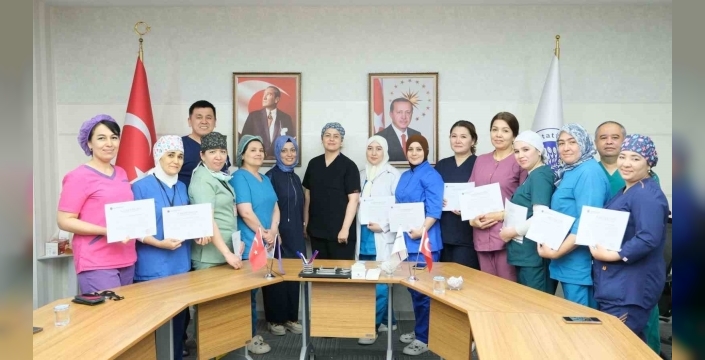 Özbekistanlı sağlık profesyonellerine destek
