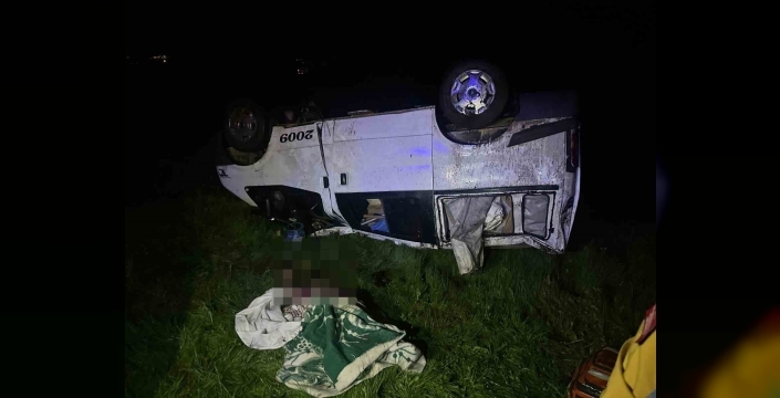 Varto’da kamyonet takla attı: 1 ölü, 1 yaralı